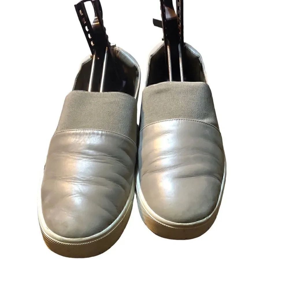 VINCE Corbin Taupe/Gray Leather Slip On Sneakers Women Size US 7 Shoes